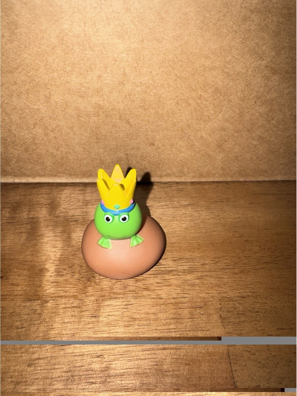 Peppa Pig Crown Frog Prince Mini Figure Jazwares